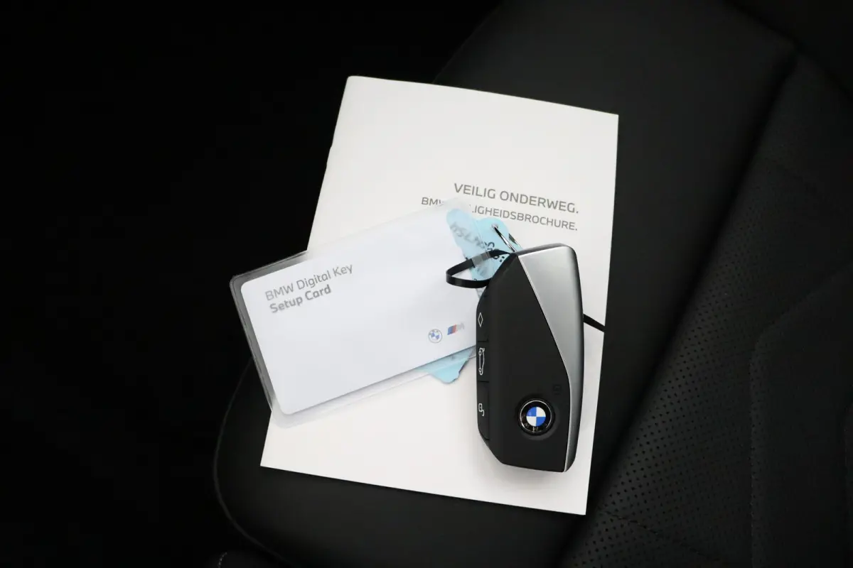 120 M Sport Design Edition M-Sport Pro | Harman/Kardon |  Driving Assistant Plus | Adaptieve LED-koplamp