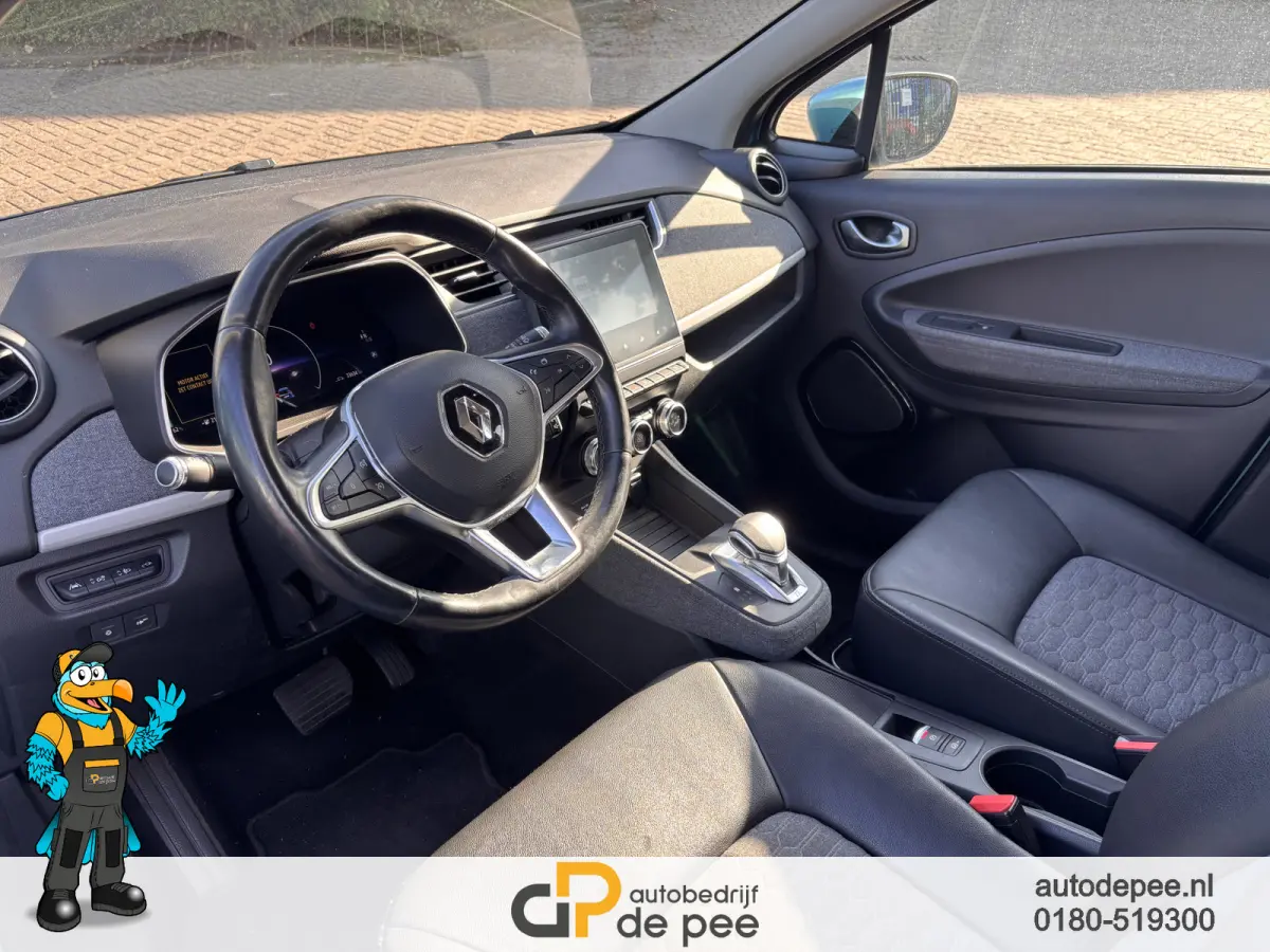 R110 Life 52 kWh incl. accu GARANTIE/KOOPACCU/STOEL&STUURVERW./CRUISE/CLIMA/CARPLAY/LICHTMETAAL rijklaarprijs!