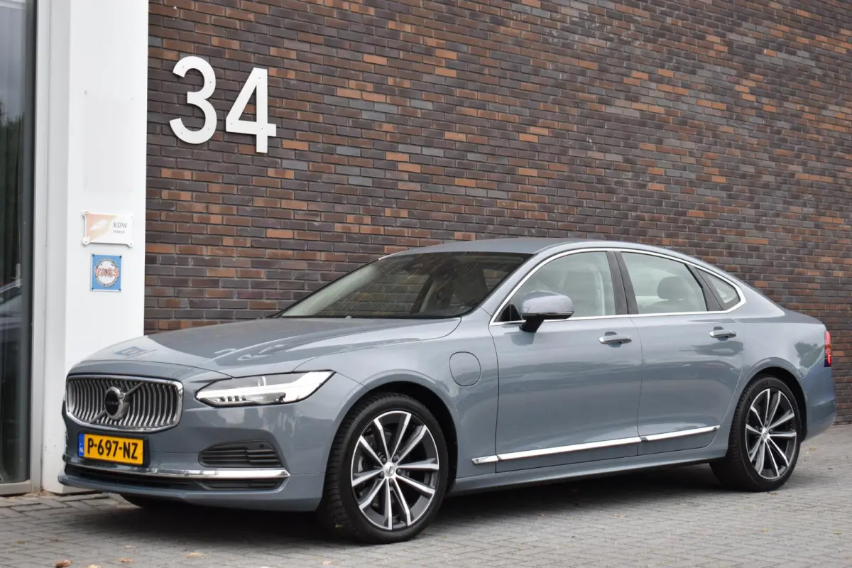 2.0 T8 AWD Inscription