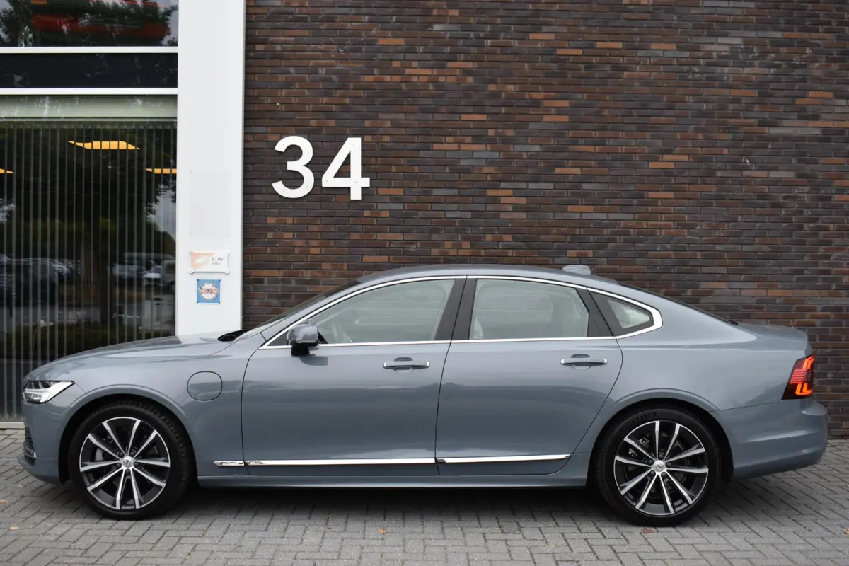 2.0 T8 AWD Inscription