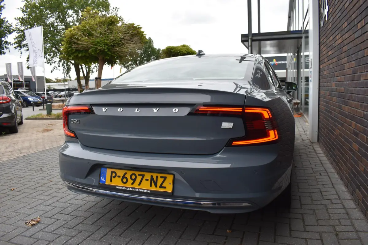 2.0 T8 AWD Inscription