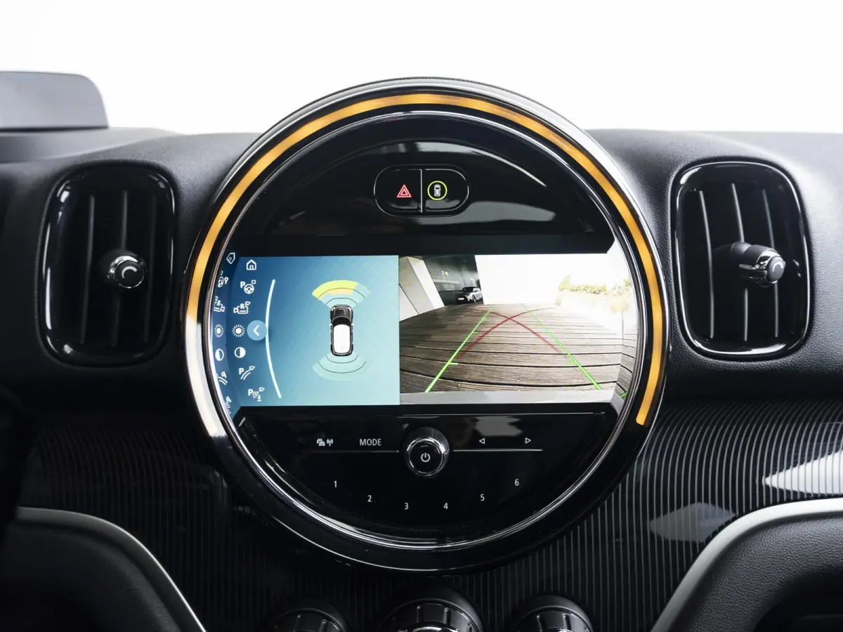 John Cooper Works ALL4 | Panoramadak | Voorruit verwarming | Stoel en Stuur verwarming | Adaptive Cruise Control