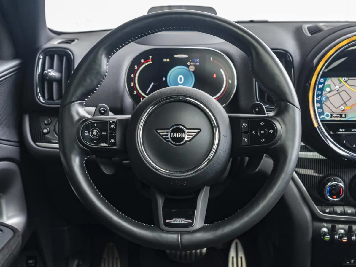 John Cooper Works ALL4 | Panoramadak | Voorruit verwarming | Stoel en Stuur verwarming | Adaptive Cruise Control
