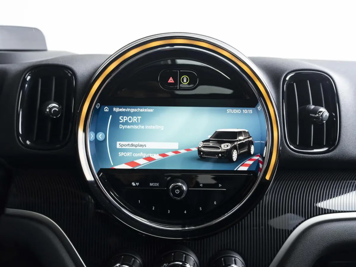 John Cooper Works ALL4 | Panoramadak | Voorruit verwarming | Stoel en Stuur verwarming | Adaptive Cruise Control