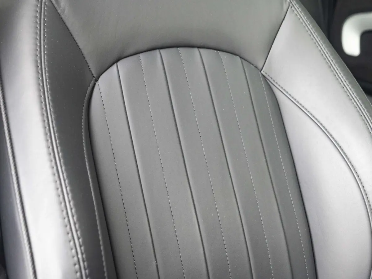 John Cooper Works ALL4 | Panoramadak | Voorruit verwarming | Stoel en Stuur verwarming | Adaptive Cruise Control