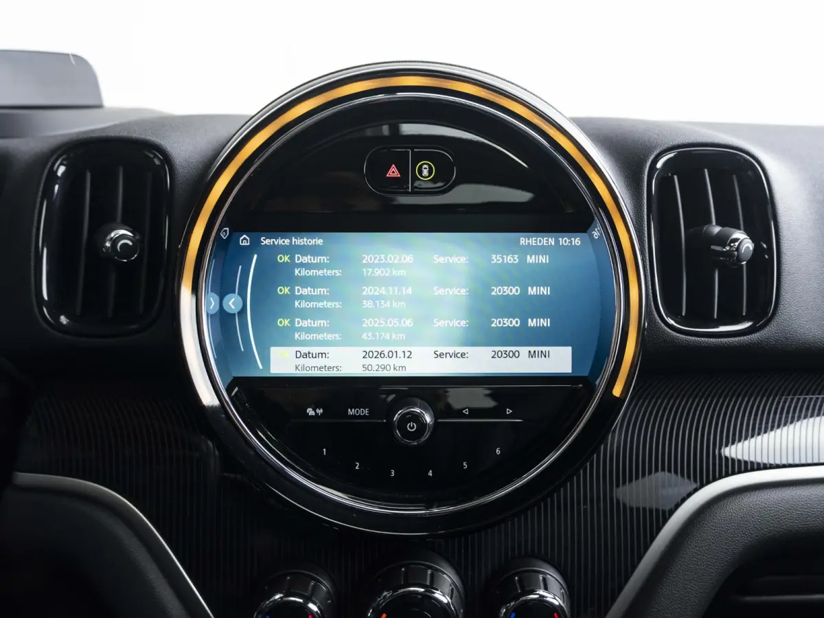 John Cooper Works ALL4 | Panoramadak | Voorruit verwarming | Stoel en Stuur verwarming | Adaptive Cruise Control