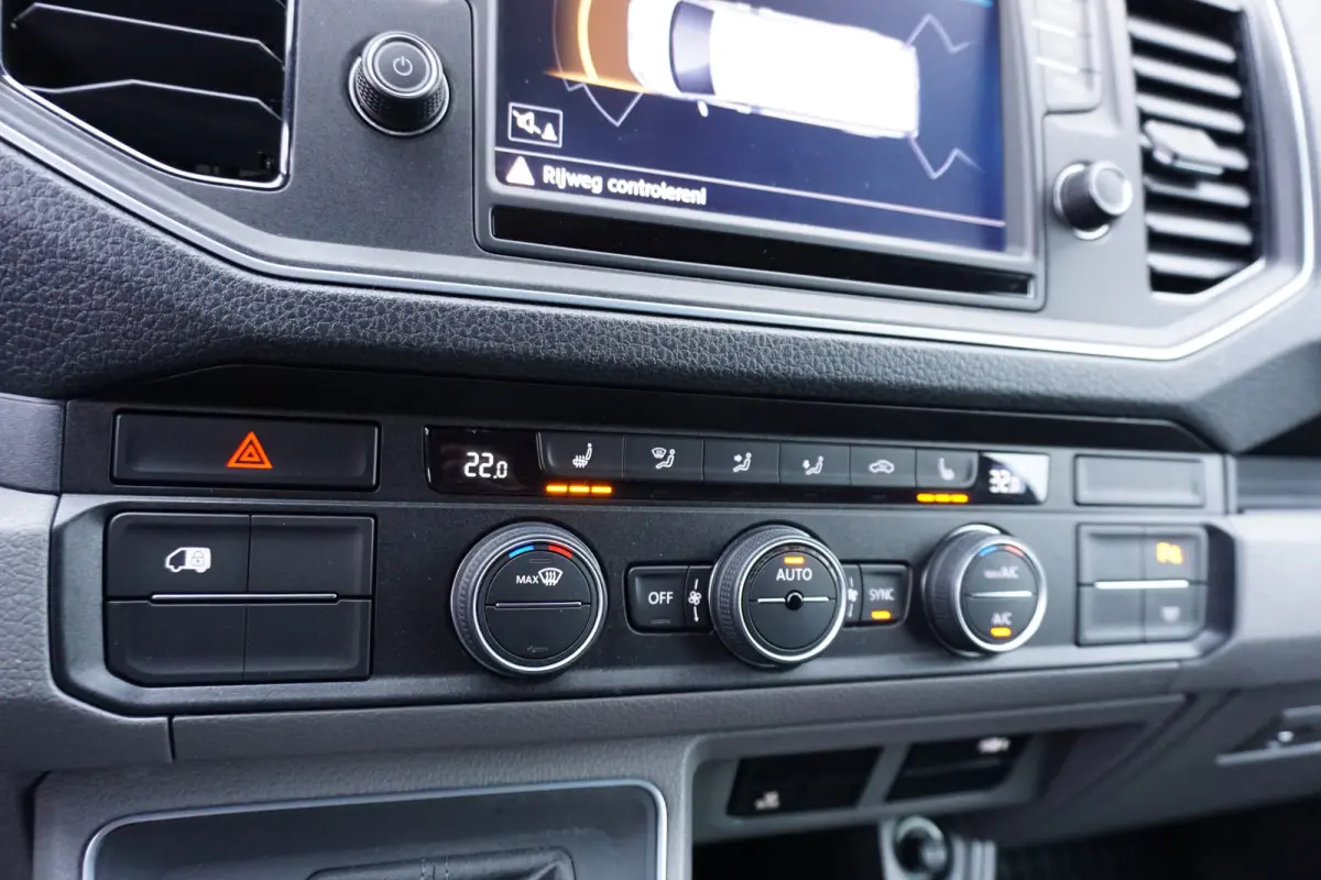 e-Crafter L3H3/L2H2 36 kWh 136pk LED Apple Carplay Camera Navigatie Parkeersensoren Cruisecontrol