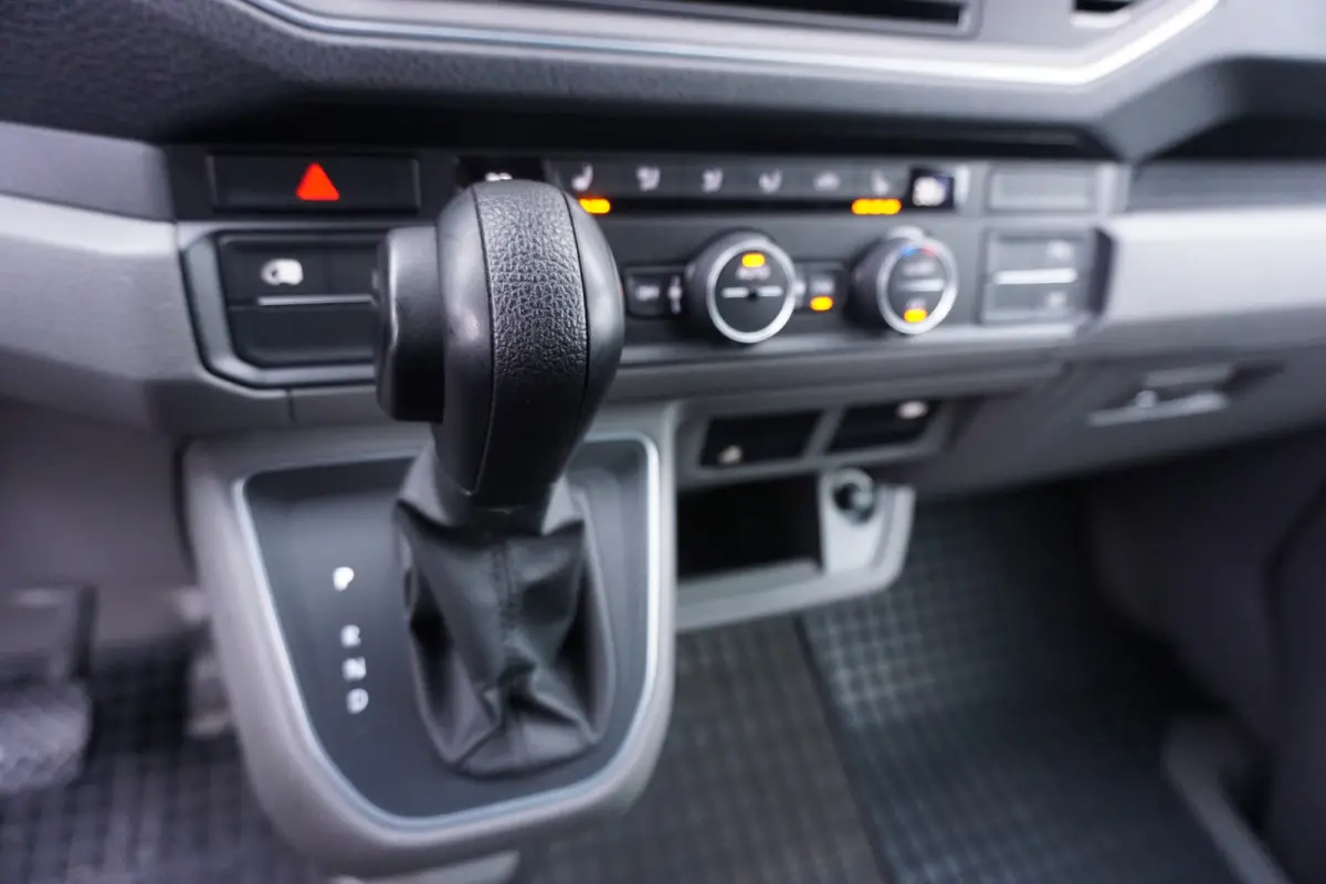 e-Crafter Elektrisch L3H3/L2H2 36 kWh 136pk LED Apple Carplay Camera Navigatie Parkeersensoren Cruisecontrol