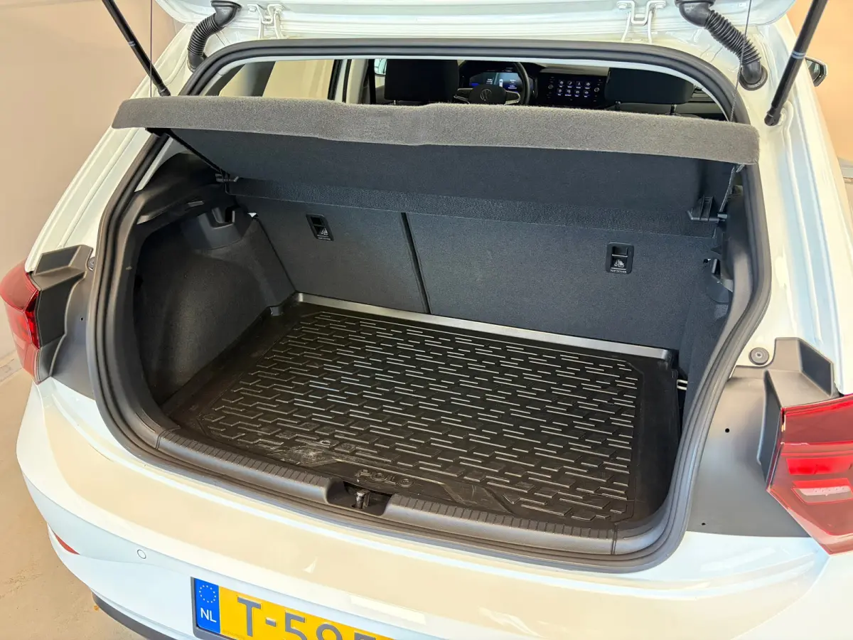 1.0 TSI Life Business | CLIMA | CAR PLAY | NAVI |