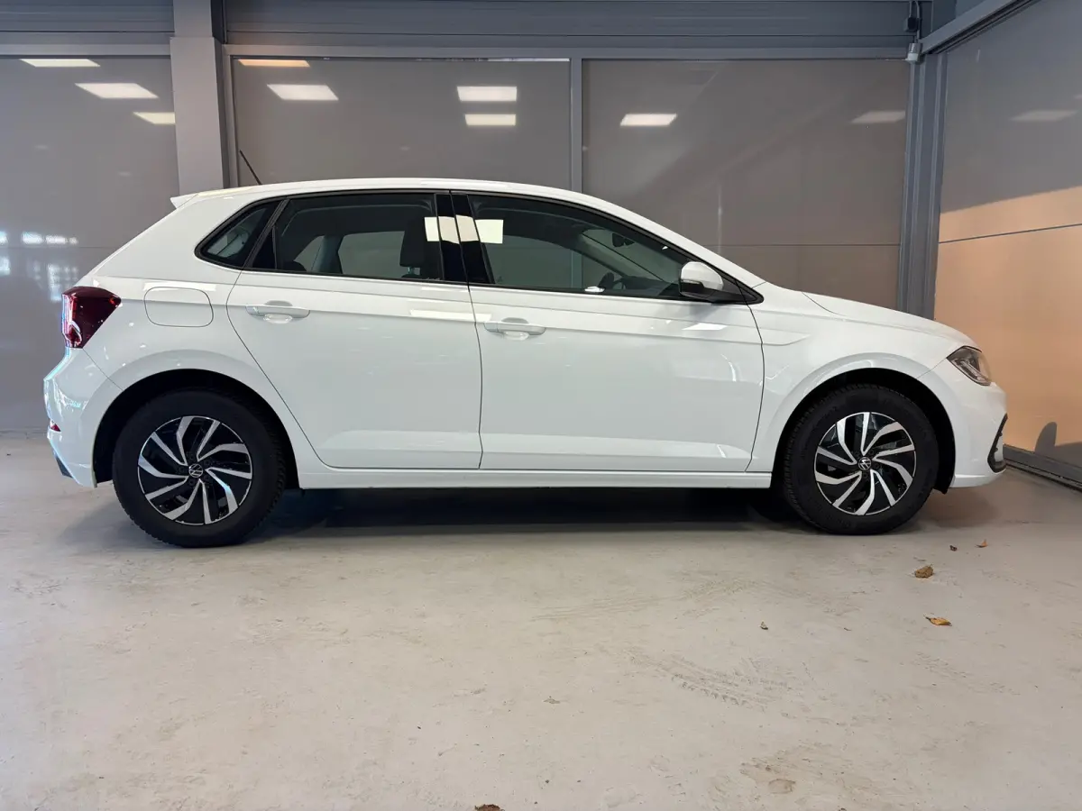 1.0 TSI Life Business | CLIMA | CAR PLAY | NAVI |