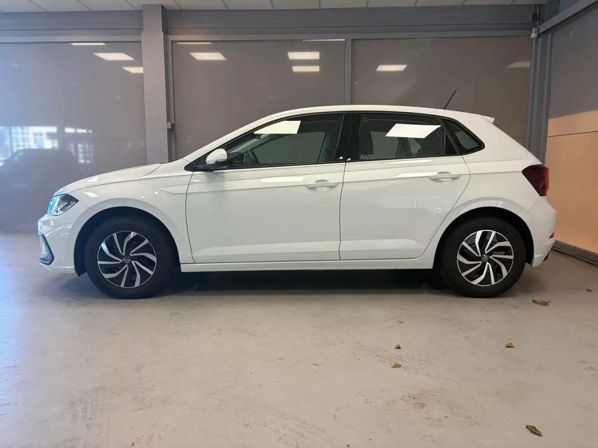 1.0 TSI Life Business | CLIMA | CAR PLAY | NAVI |