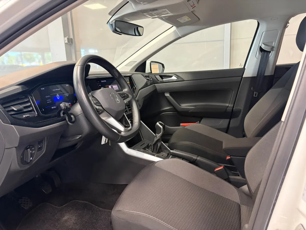 1.0 TSI Life Business | CLIMA | CAR PLAY | NAVI |
