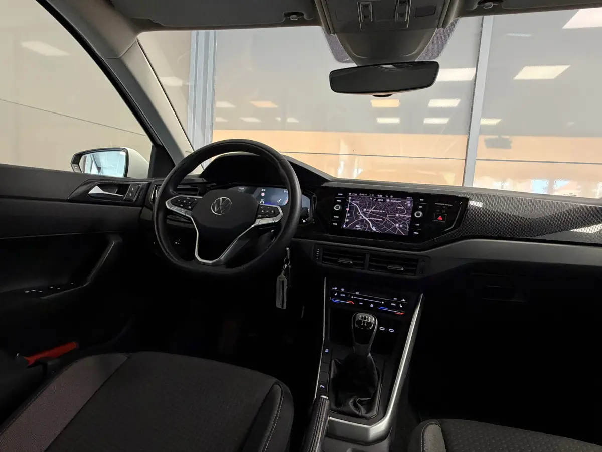 1.0 TSI Life Business | CLIMA | CAR PLAY | NAVI |