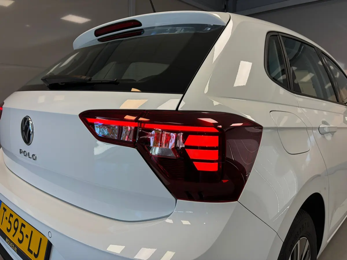 1.0 TSI Life Business | CLIMA | CAR PLAY | NAVI |