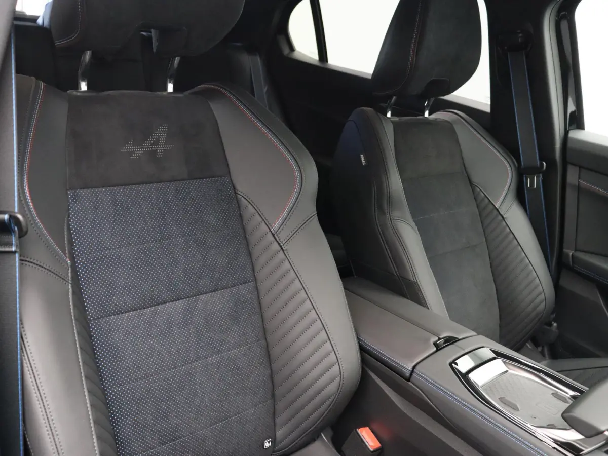 E-Tech full hybrid 200pk esprit Alpine | HUD | Active driver assist | Harman kardon | Panoramisch dak |