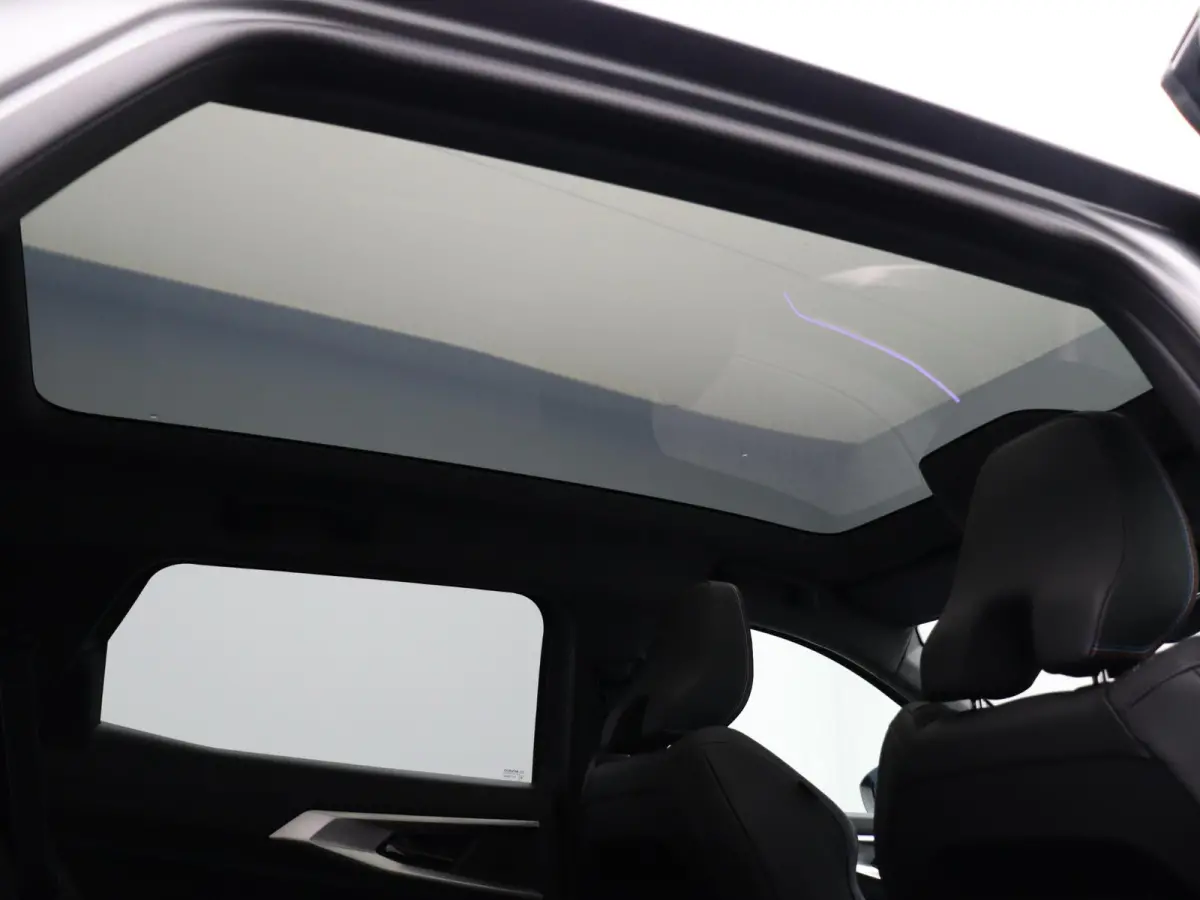 E-Tech full hybrid 200 esprit Alpine 7p. | Full option | Pano. dak | HUD | Active driver assist | Harman Kardon | Panoramisch dak |
