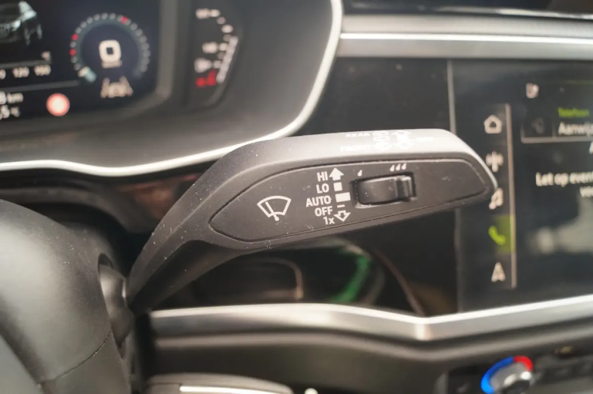 45 TFSI e PHEV Edition -LEER-LED-PDC-NAVI-