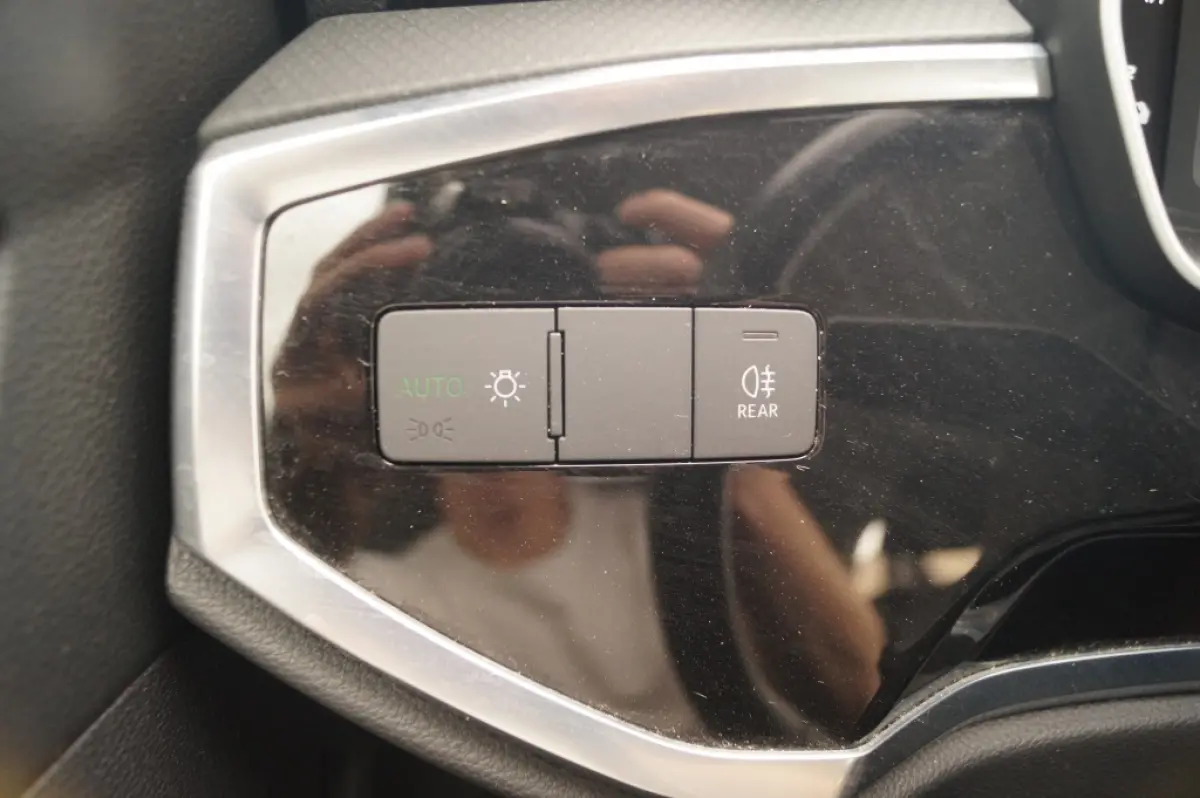 45 TFSI e PHEV Edition -LEER-LED-PDC-NAVI-