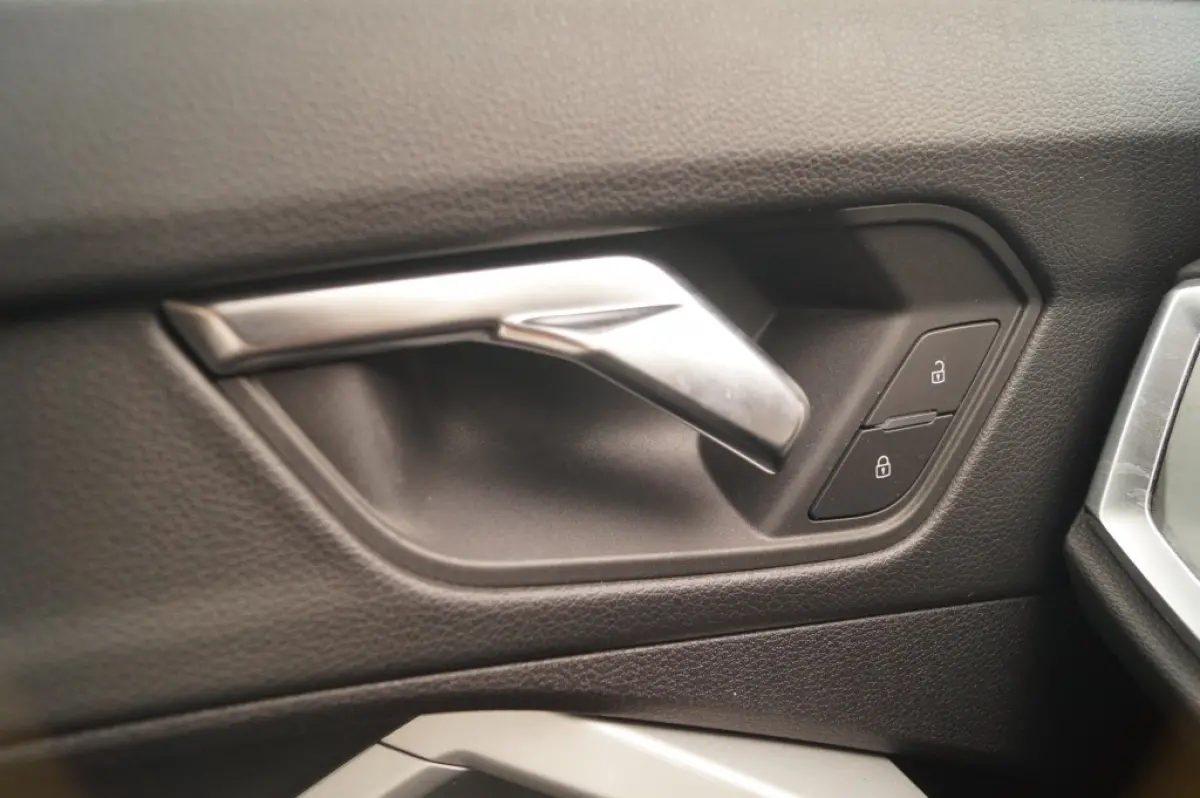 45 TFSI e PHEV Edition -LEER-LED-PDC-NAVI-