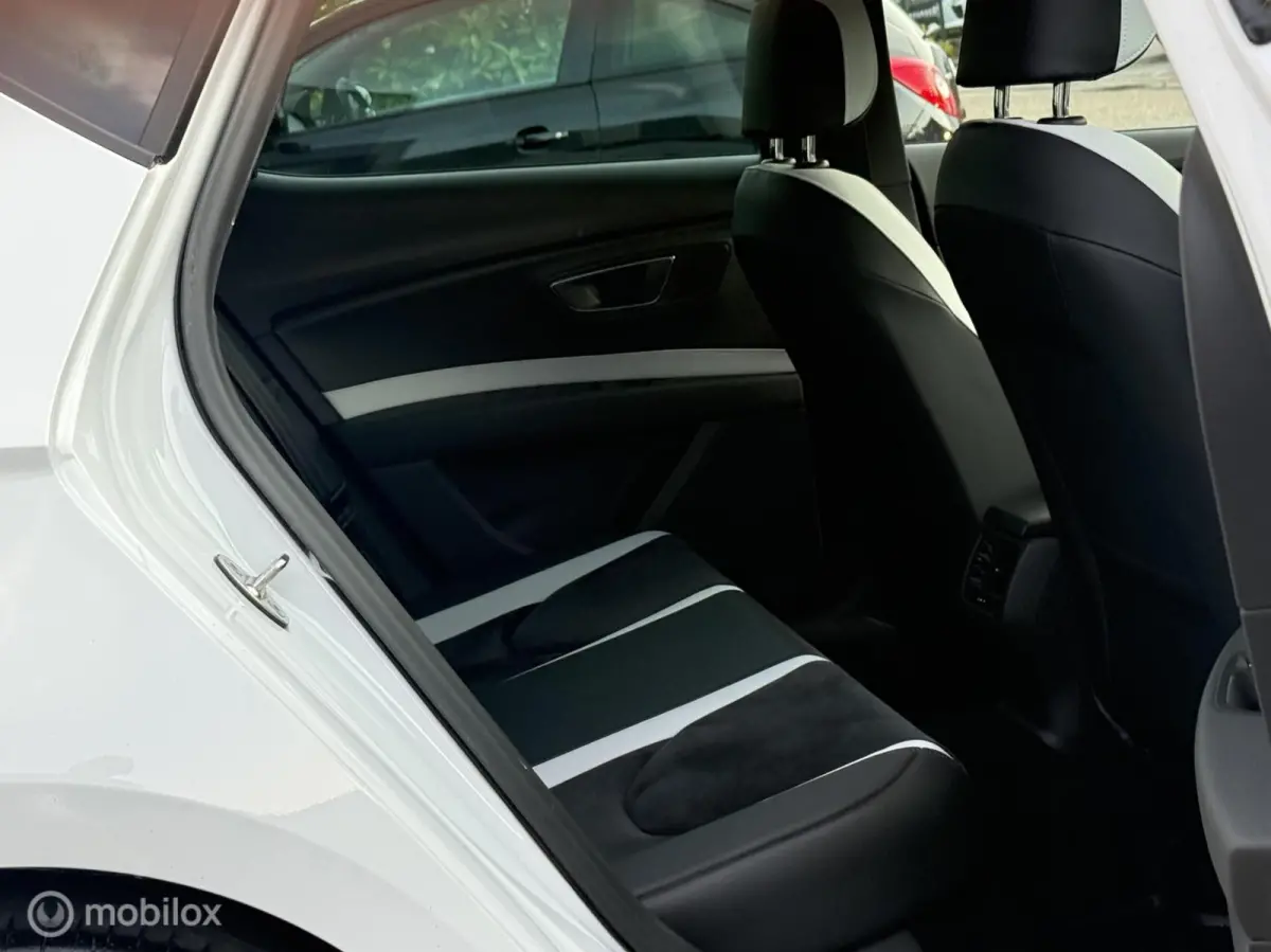 2.0 TSI Cupra 265 DSG|Seat Sound|LED|Maxton