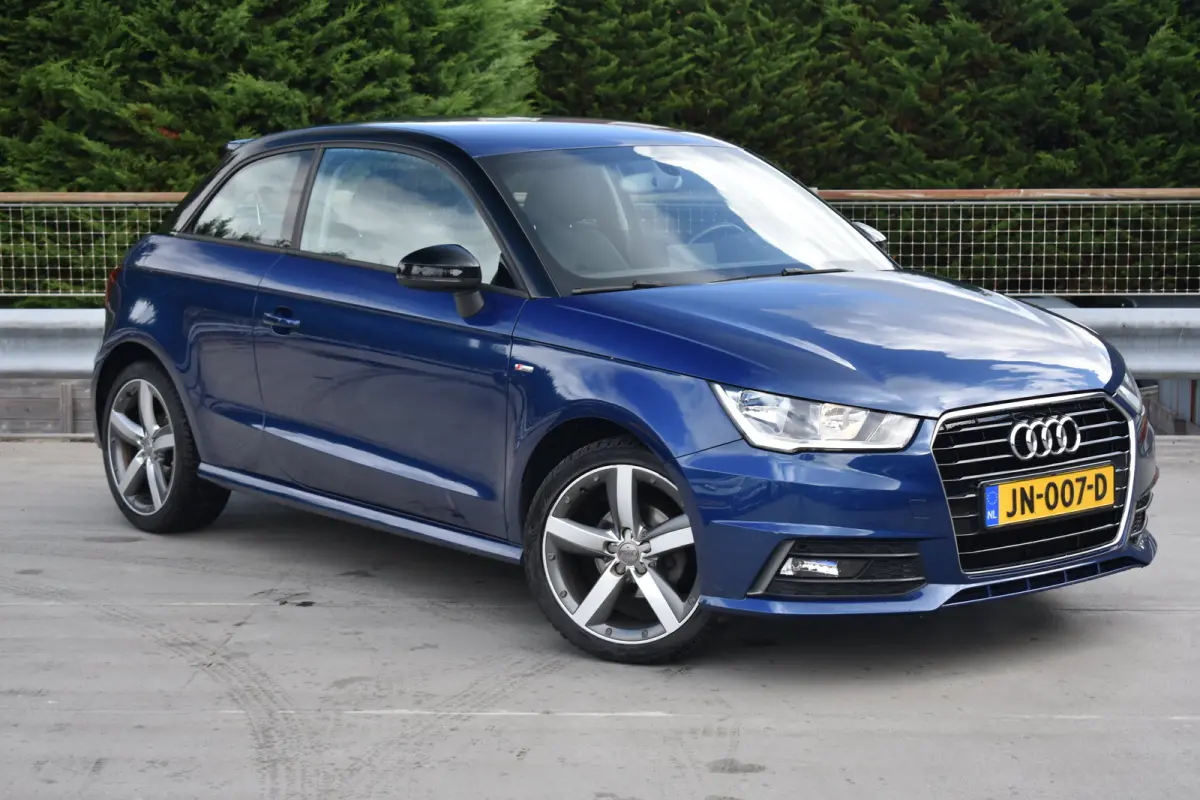 1.0 TFSI 95PK Adrenalin | ALL SEASON | CRUISE CONTROL | NAVIGATIE | AIRCO | START/STOP