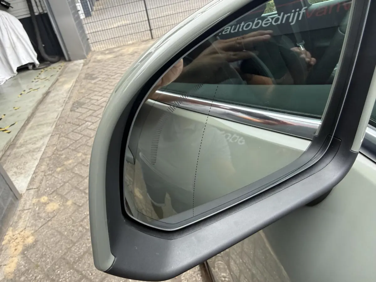 1.5 T4 Plug-in hybrid Ultimate Bright