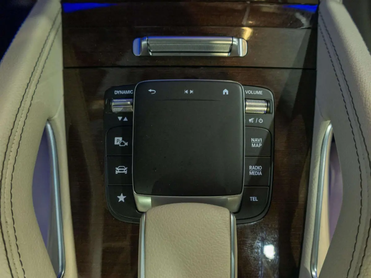 350 e 4MATIC Premium Plus | Panorama dak | Trekhaak