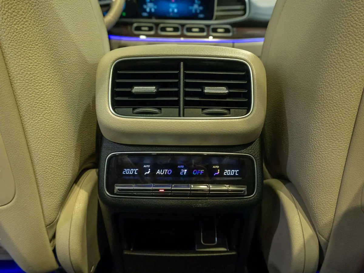 350 e 4MATIC Premium Plus | Panorama dak | Trekhaak