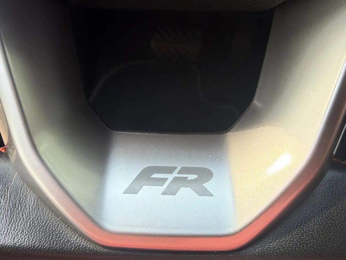 1.0 EcoTSI FR | Navigatie | Virtual Cockpit | LED | Climate Control | Cruise Control | Licht metalen velgen