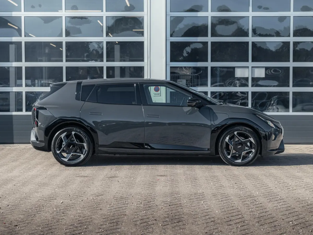 GT-Line Business Edition 81.4 kWh | Direct leverbaar | Rijk uitgerust | Gunstige fiscale waarde! | Navi. | Clima. | Adapt. Cruise. | Stoel&Stuur Verwarming | Dodehoek Assistentie | GT-Line V