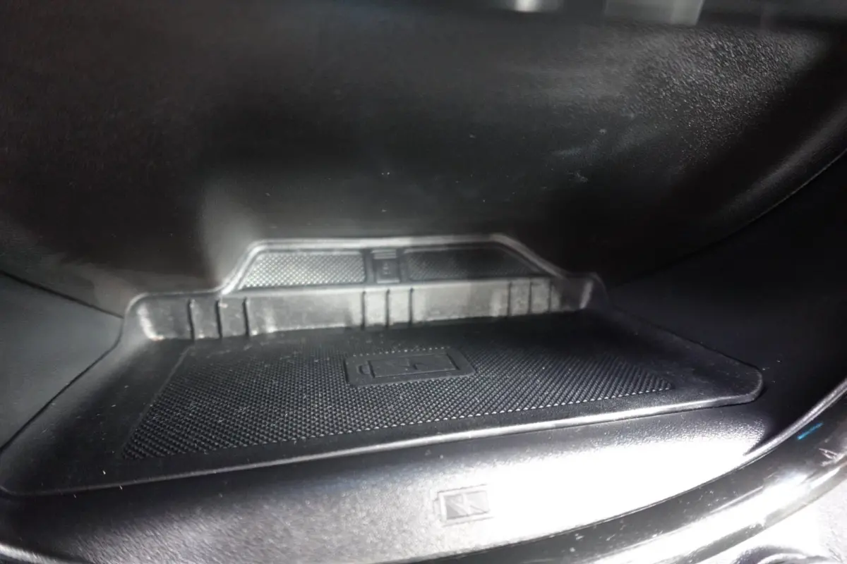 1.0 EcoBoost ST-Line PANO B&O CAM