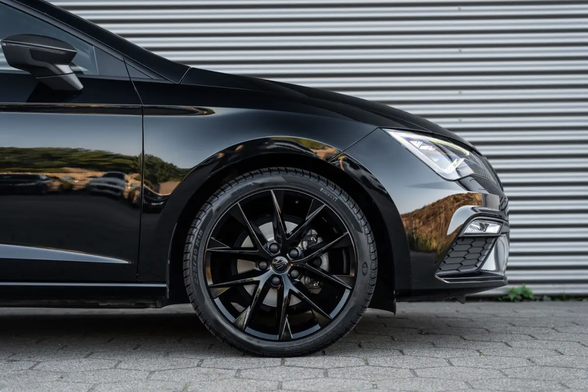 1.5 TSI FR Ultimate Edition Black VIRTUAL*ACC*PANO*KEYLESS*BEATS*LANE