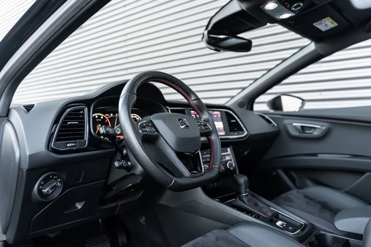 1.5 TSI FR Ultimate Edition Black VIRTUAL*ACC*PANO*KEYLESS*BEATS*LANE