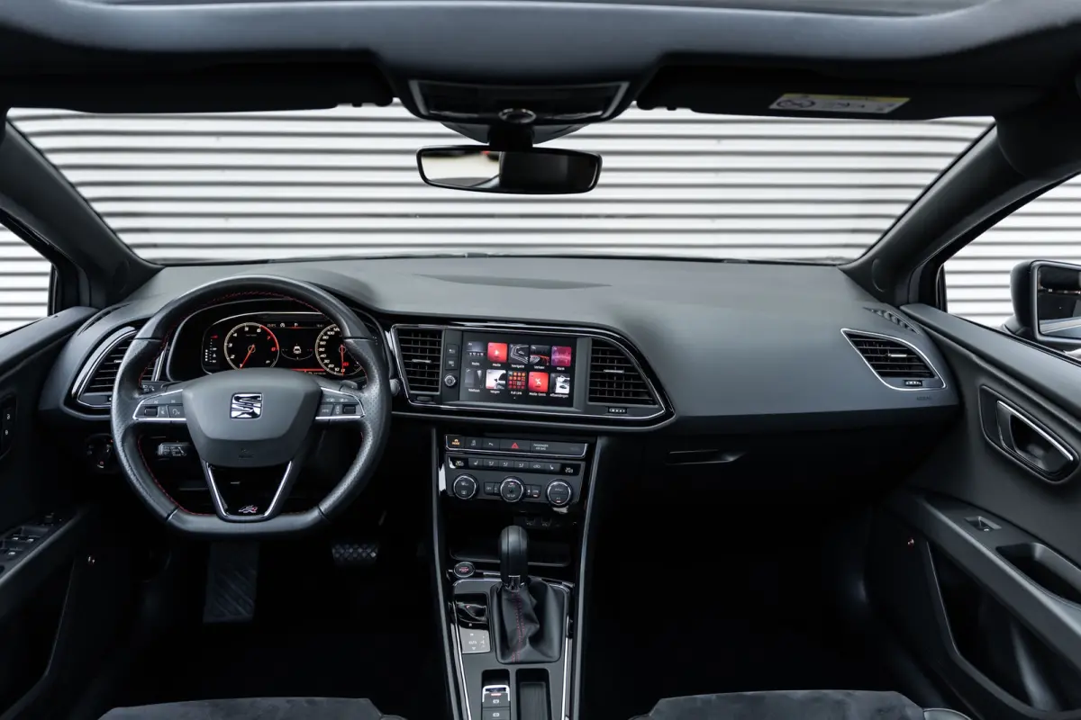 1.5 TSI FR Ultimate Edition Black VIRTUAL*ACC*PANO*KEYLESS*BEATS*LANE