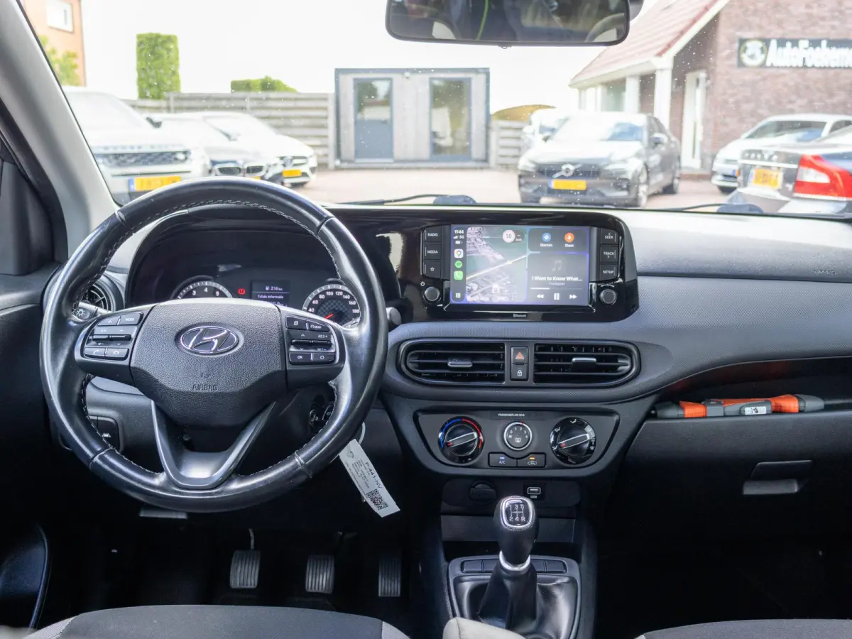 1.0 Comfort Lane assist Apple CarPlay Airco
