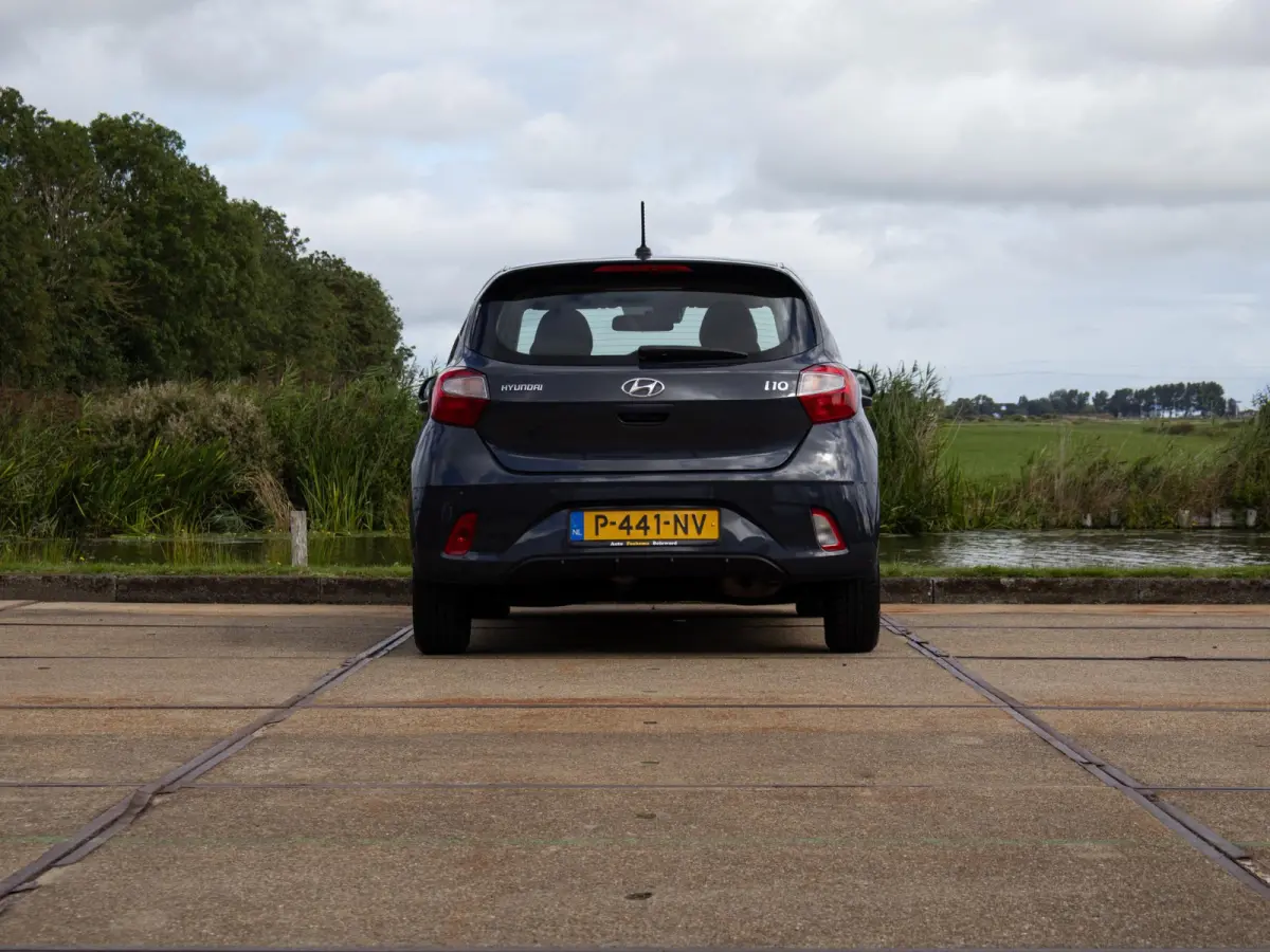 1.0 Comfort Lane assist Apple CarPlay Airco