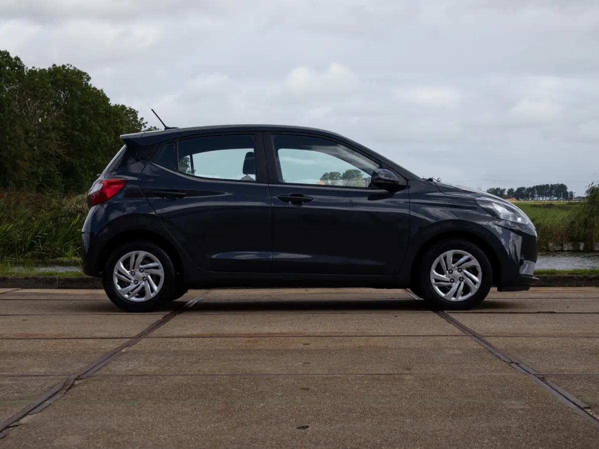 1.0 Comfort Lane assist Apple CarPlay Airco