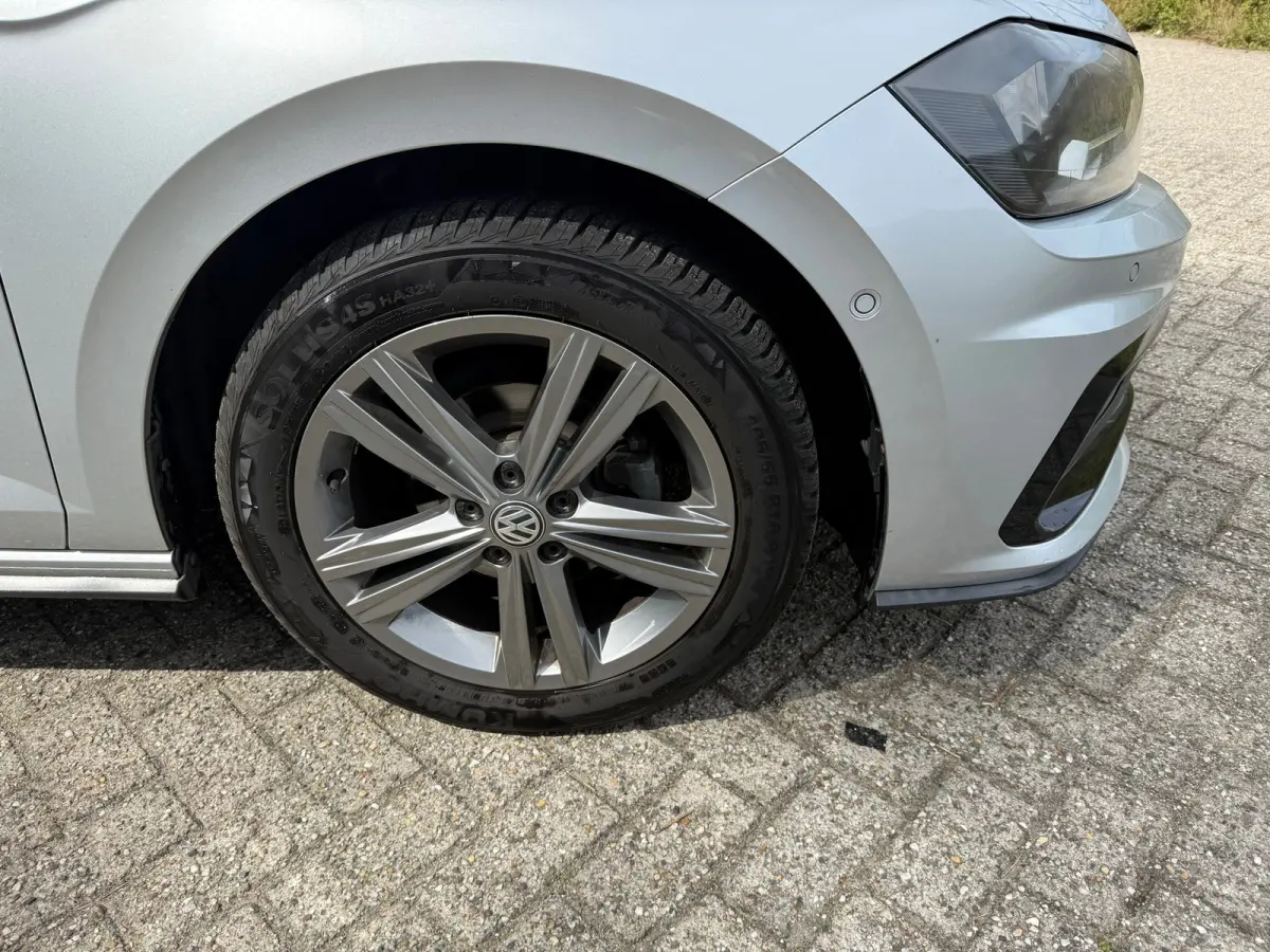 1.0 TSI Highline R-LINE I PANO I DSG I CLIMA I NL AUTO I MOOI
