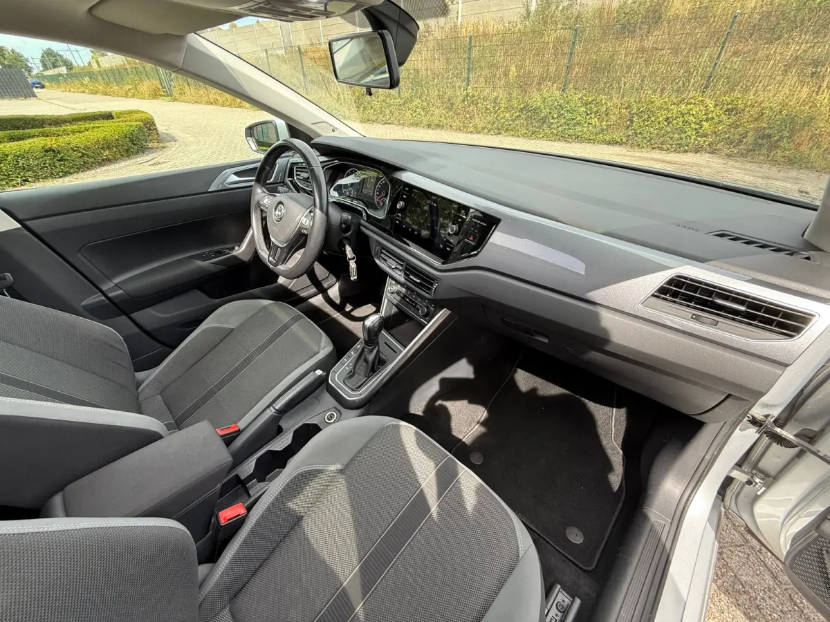 1.0 TSI Highline R-LINE I PANO I DSG I CLIMA I NL AUTO I MOOI