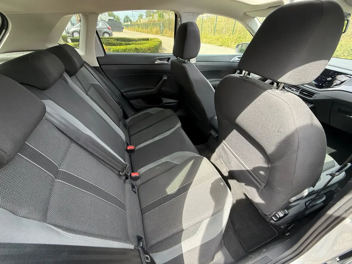 1.0 TSI Highline R-LINE I PANO I DSG I CLIMA I NL AUTO I MOOI
