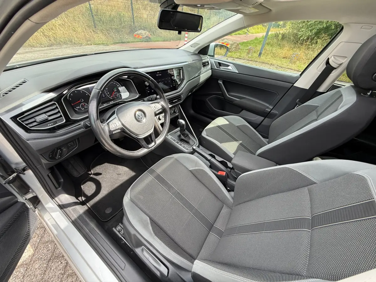 1.0 TSI Highline R-LINE I PANO I DSG I CLIMA I NL AUTO I MOOI