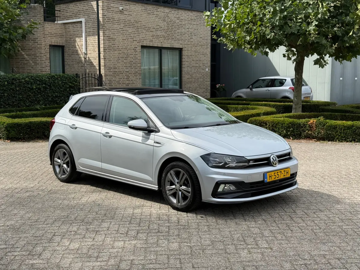 1.0 TSI Highline R-LINE I PANO I DSG I CLIMA I NL AUTO I MOOI