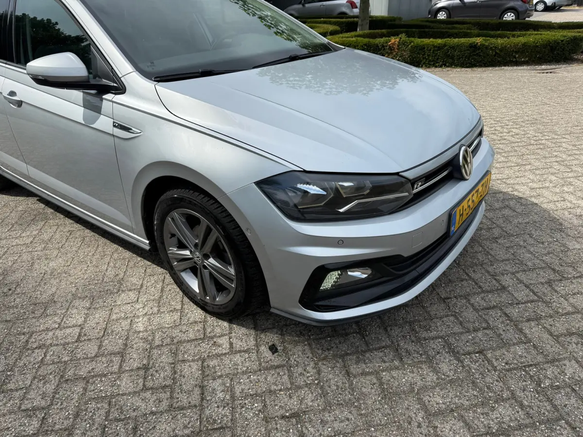 1.0 TSI Highline R-LINE I PANO I DSG I CLIMA I NL AUTO I MOOI