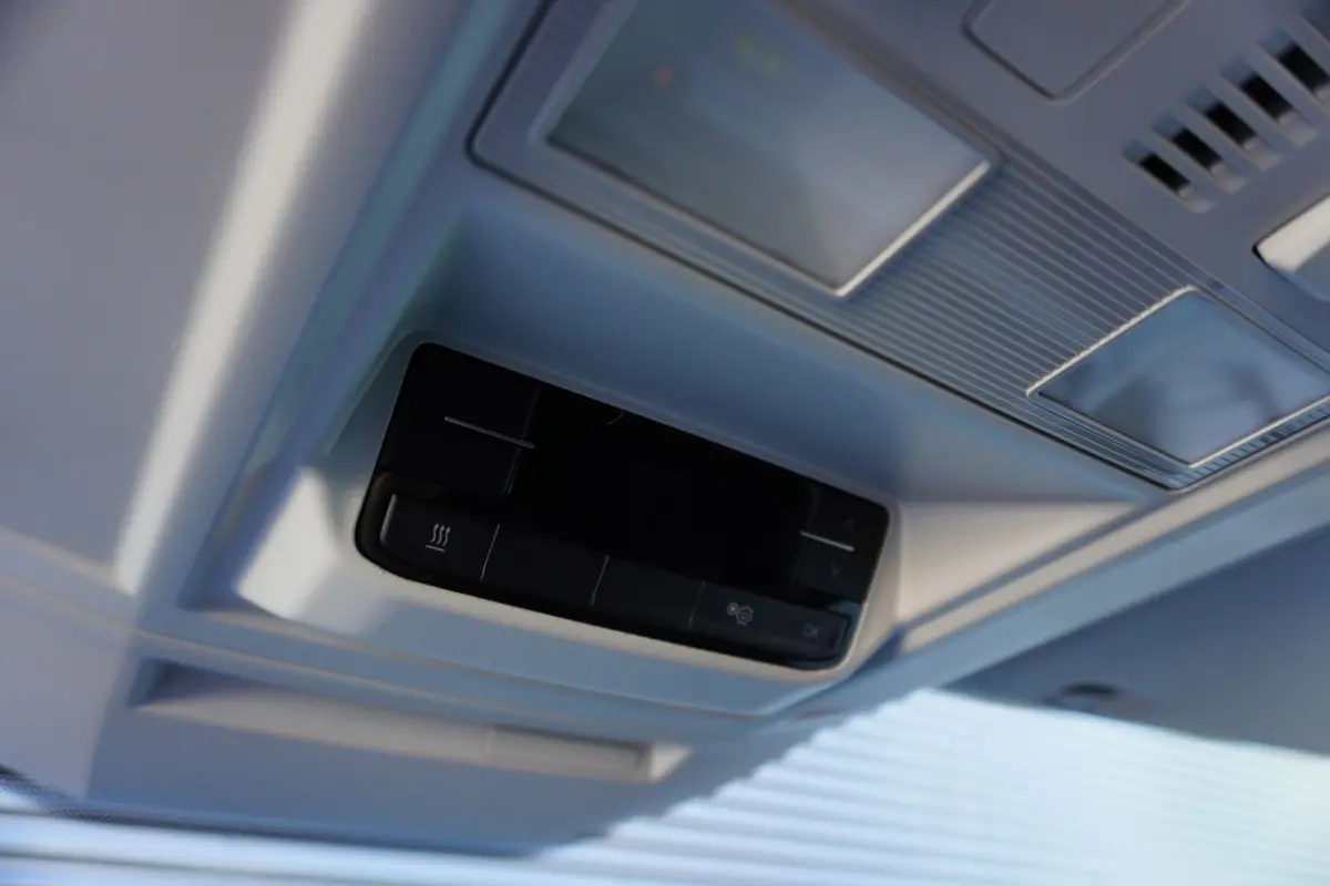 35 140pk L3H2/L2H1 Airco Kunstleder Parkeersensoren Standkachel Bluetooth