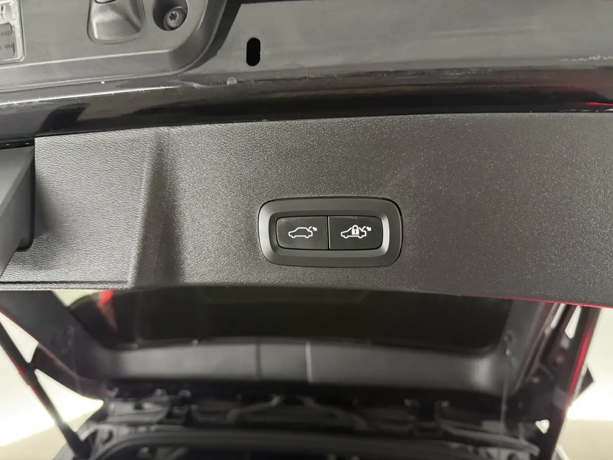 82 kWh Dual Motor Extended Range Twin Ultimate 4X4 | Snelladen | SOH 95% | Pano | Memory | H/K | Virtual | 360° | Cruise | Carplay