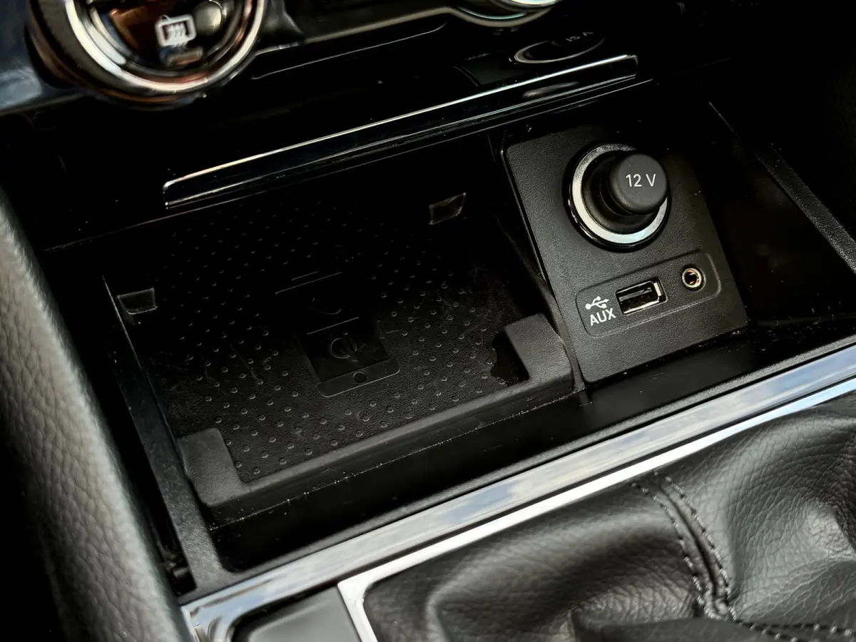 1.6 TDI Ambition | Trekhaak | LED | Apple Carplay | DAB+ | Cruise | Dealer onderhouden