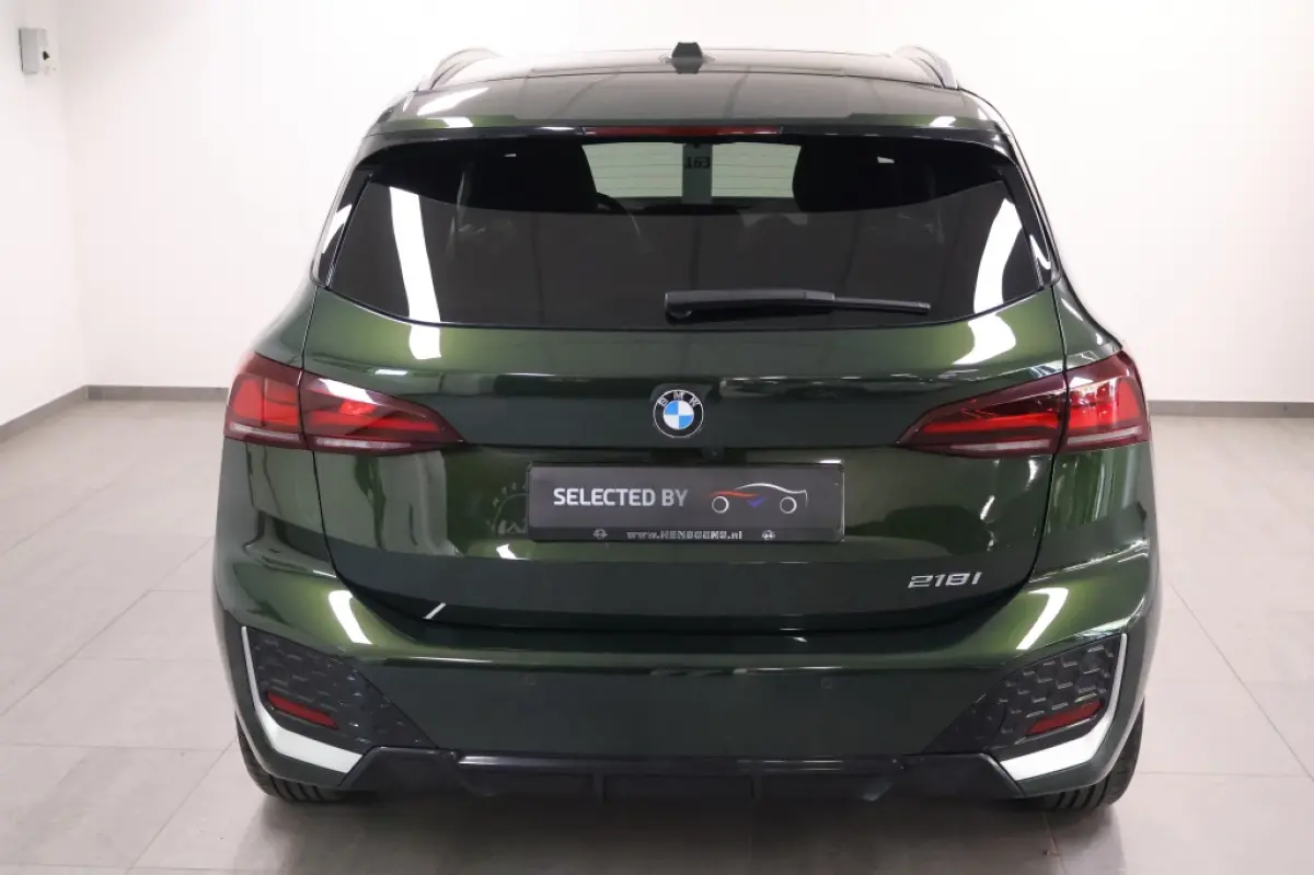 218i | M-Sport | Panodak | Travel Pack