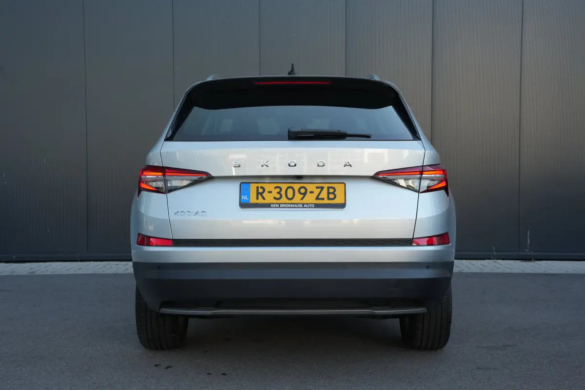 1.5 TSI 150pk Business Edition | Achteruitrijcamera | Cruise control adaptief | Trekhaak uitklapbaar