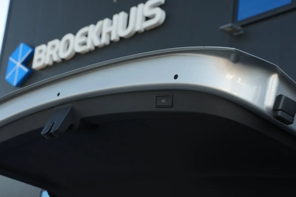 1.5 TSI 150pk Business Edition | Achteruitrijcamera | Cruise control adaptief | Trekhaak uitklapbaar