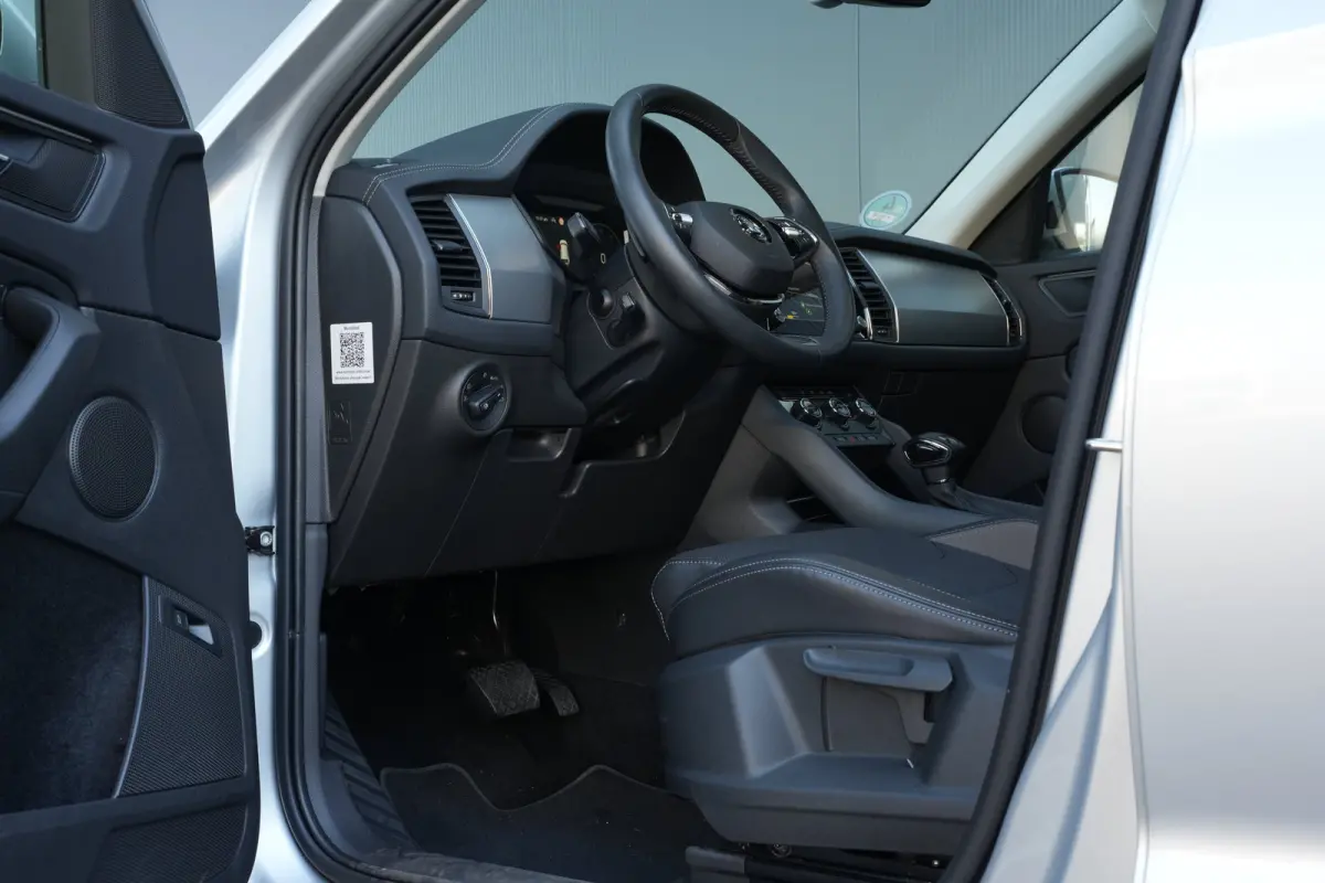 1.5 TSI 150pk Business Edition | Achteruitrijcamera | Cruise control adaptief | Trekhaak uitklapbaar